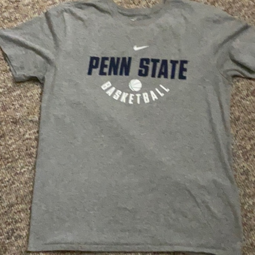 Men’s Sz Lg Penn State Basketball T-shirt NWOT